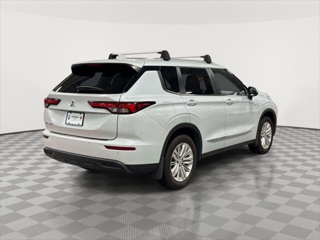 2023 Mitsubishi Outlander ES 2.5 2WD