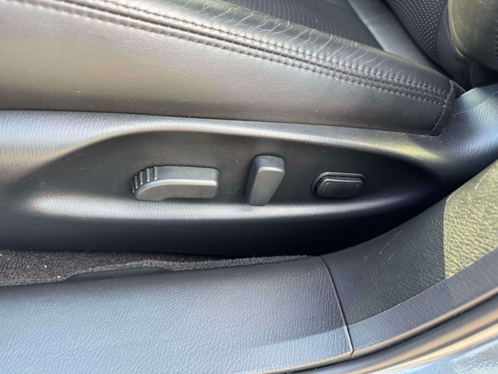 2016 INFINITI Q70L 3.7X