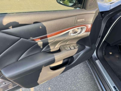 2016 INFINITI Q70L 3.7X