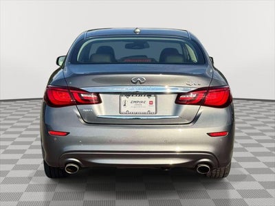 2016 INFINITI Q70L 3.7X