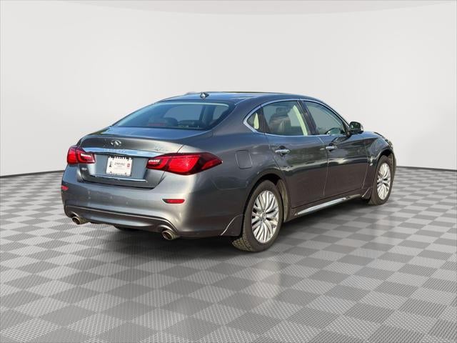 2016 INFINITI Q70L 3.7X