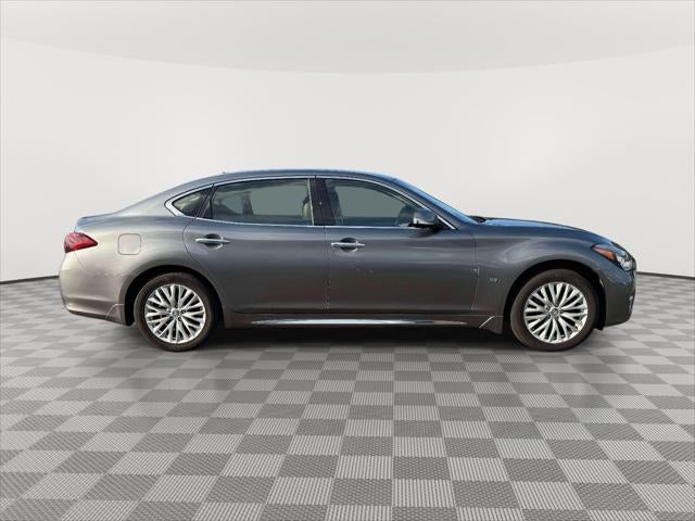 2016 INFINITI Q70L 3.7X
