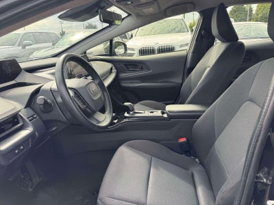 2025 Toyota Prius LE