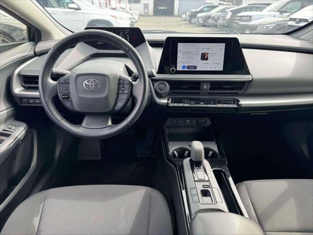 2025 Toyota Prius LE