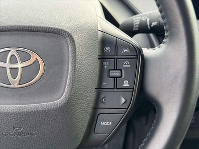 2025 Toyota Prius LE