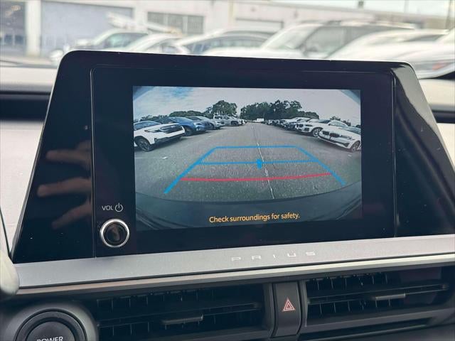 2025 Toyota Prius LE