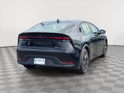 2025 Toyota Prius LE