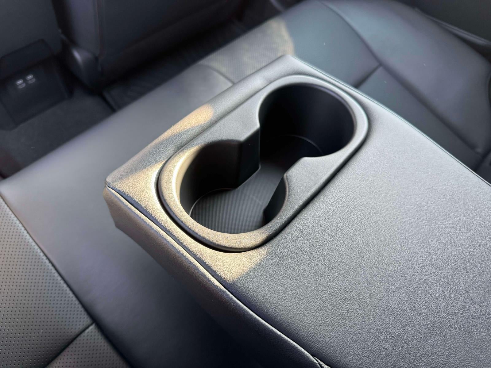 2025 Toyota Prius XLE