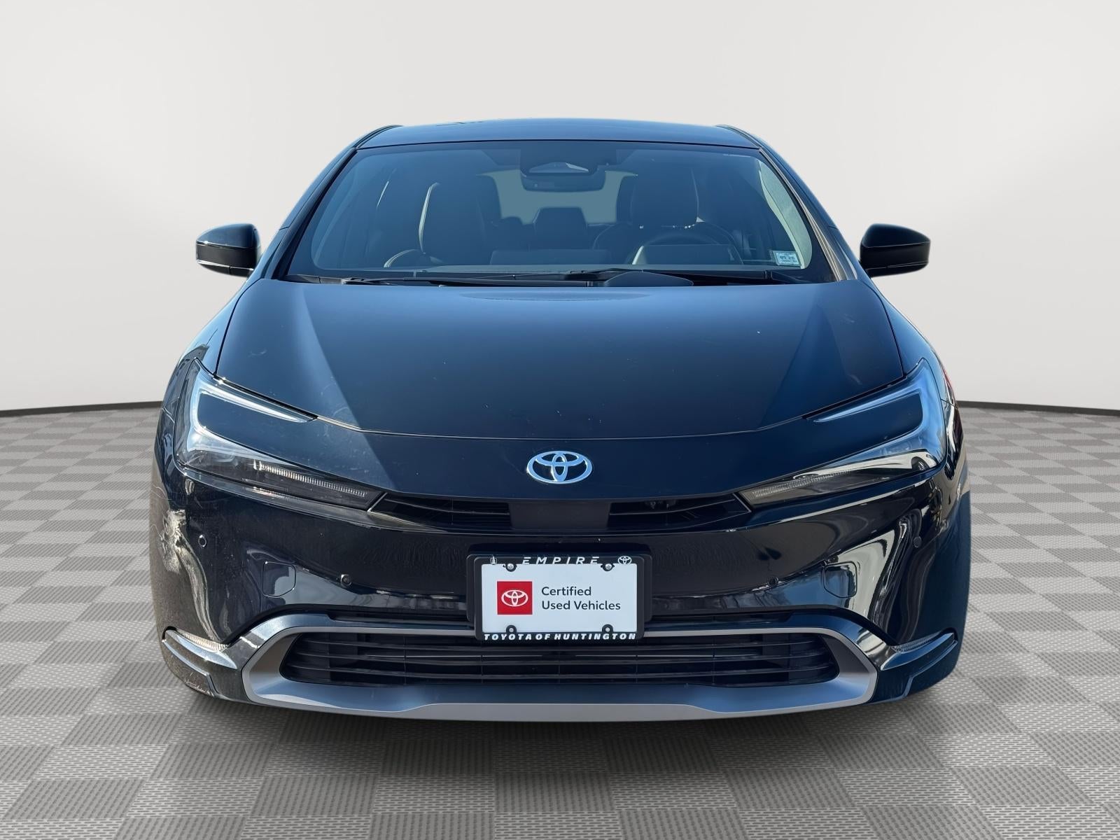 2025 Toyota Prius XLE
