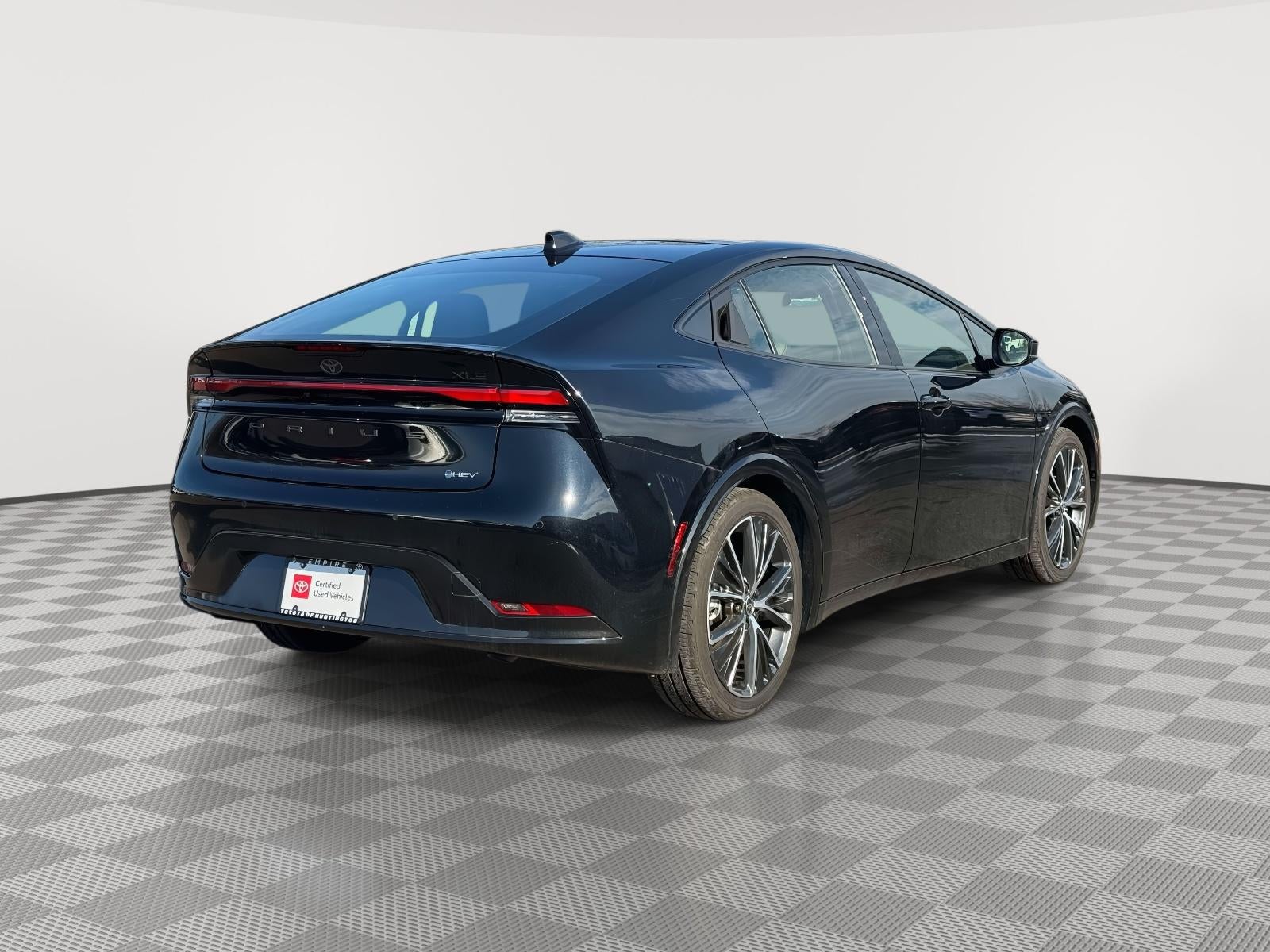 2025 Toyota Prius XLE