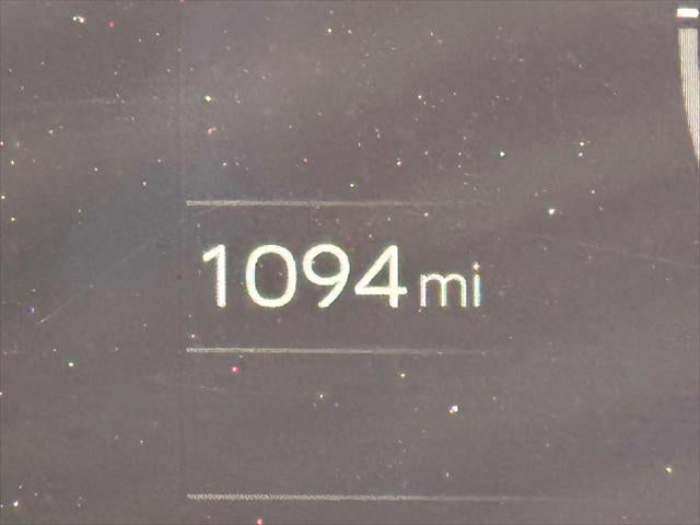 2025 Toyota Prius XLE