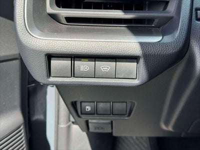 2025 Toyota Prius LE