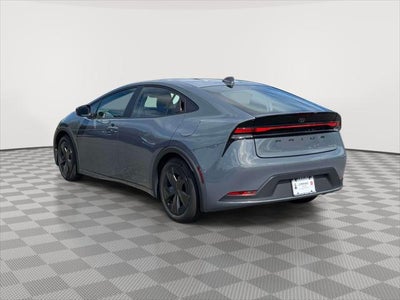 2025 Toyota Prius LE