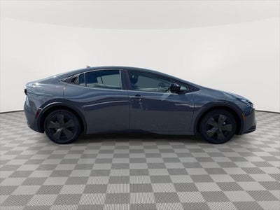 2025 Toyota Prius LE