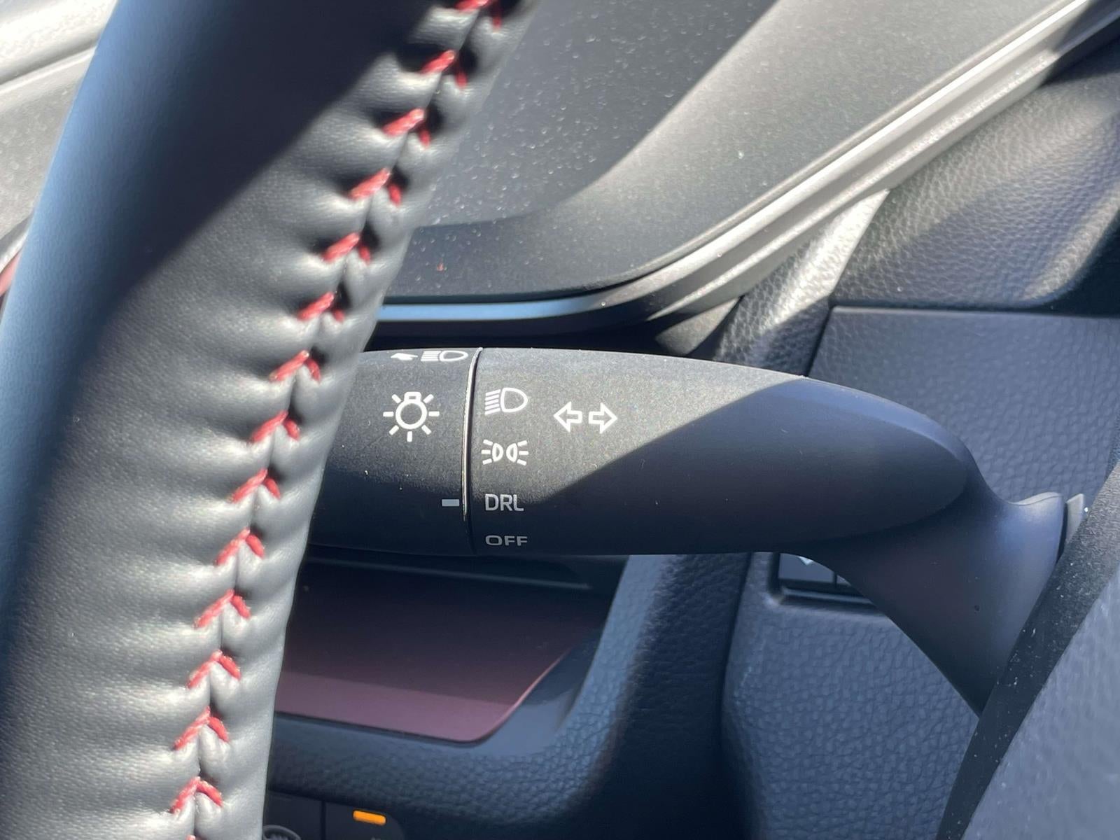 2024 Toyota Prius Prime SE