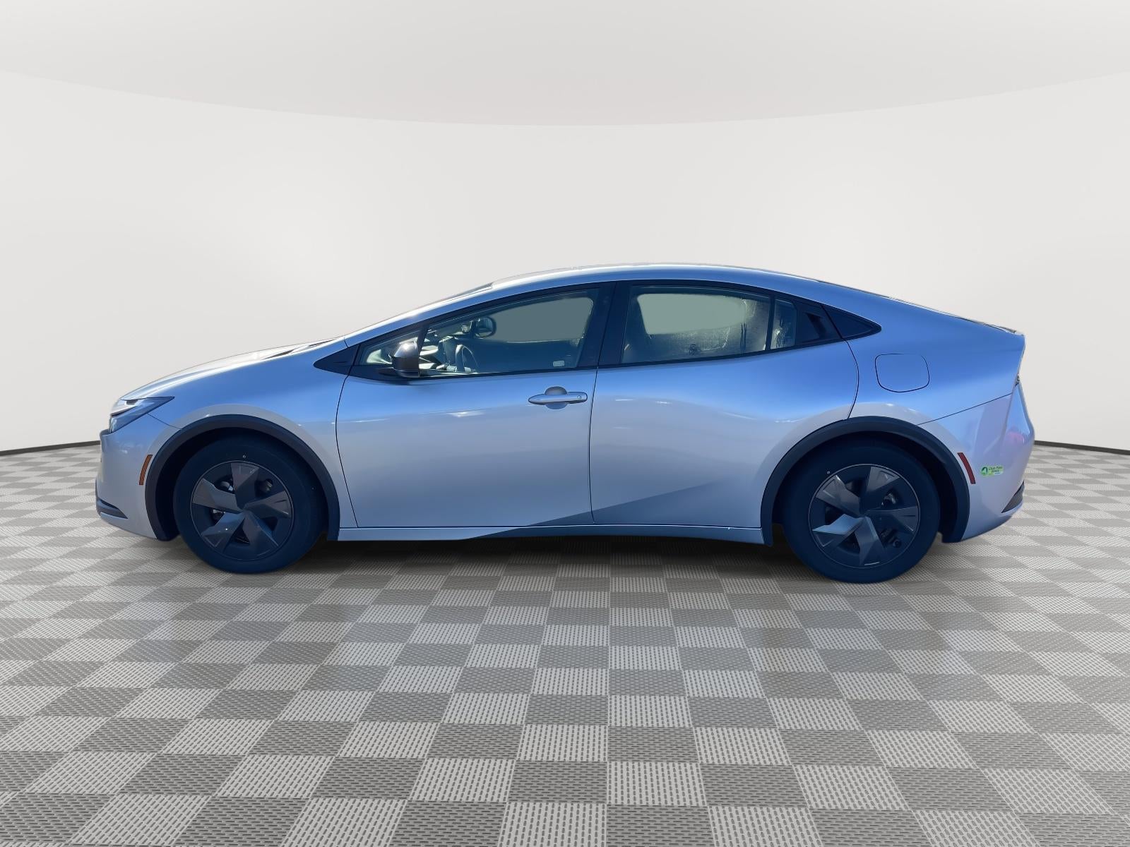 2024 Toyota Prius Prime SE