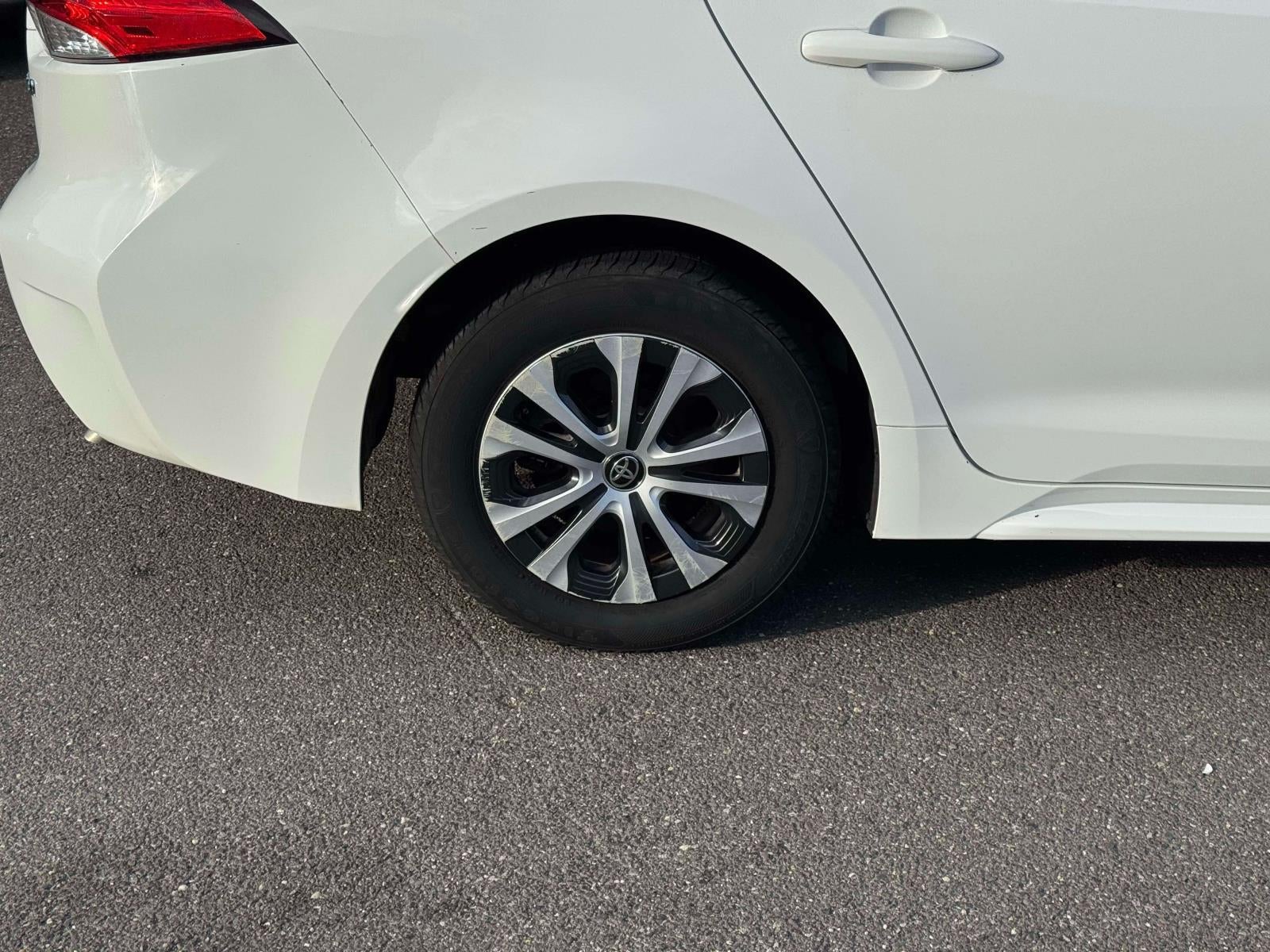 2021 Toyota Corolla Hybrid LE