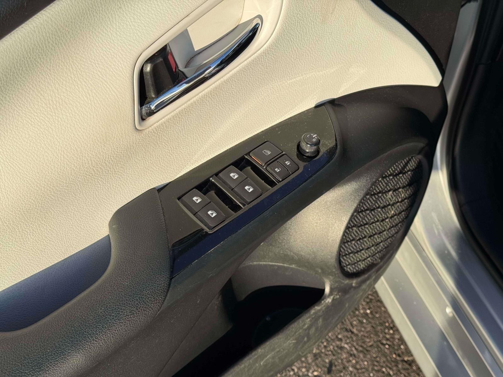 2017 Toyota Prius Four