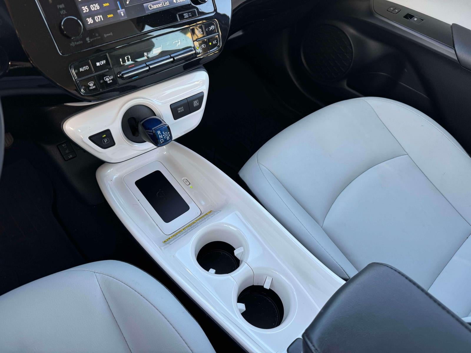 2017 Toyota Prius Four