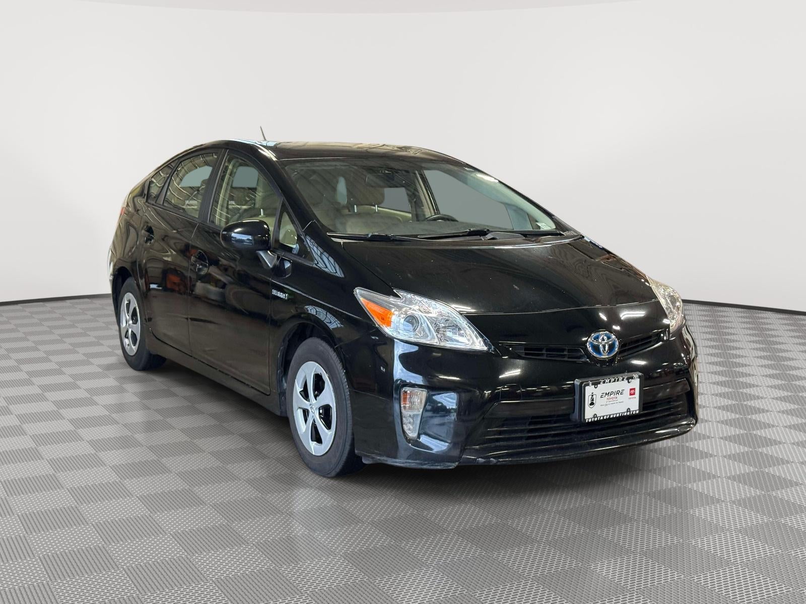 2015 Toyota Prius Four's photo