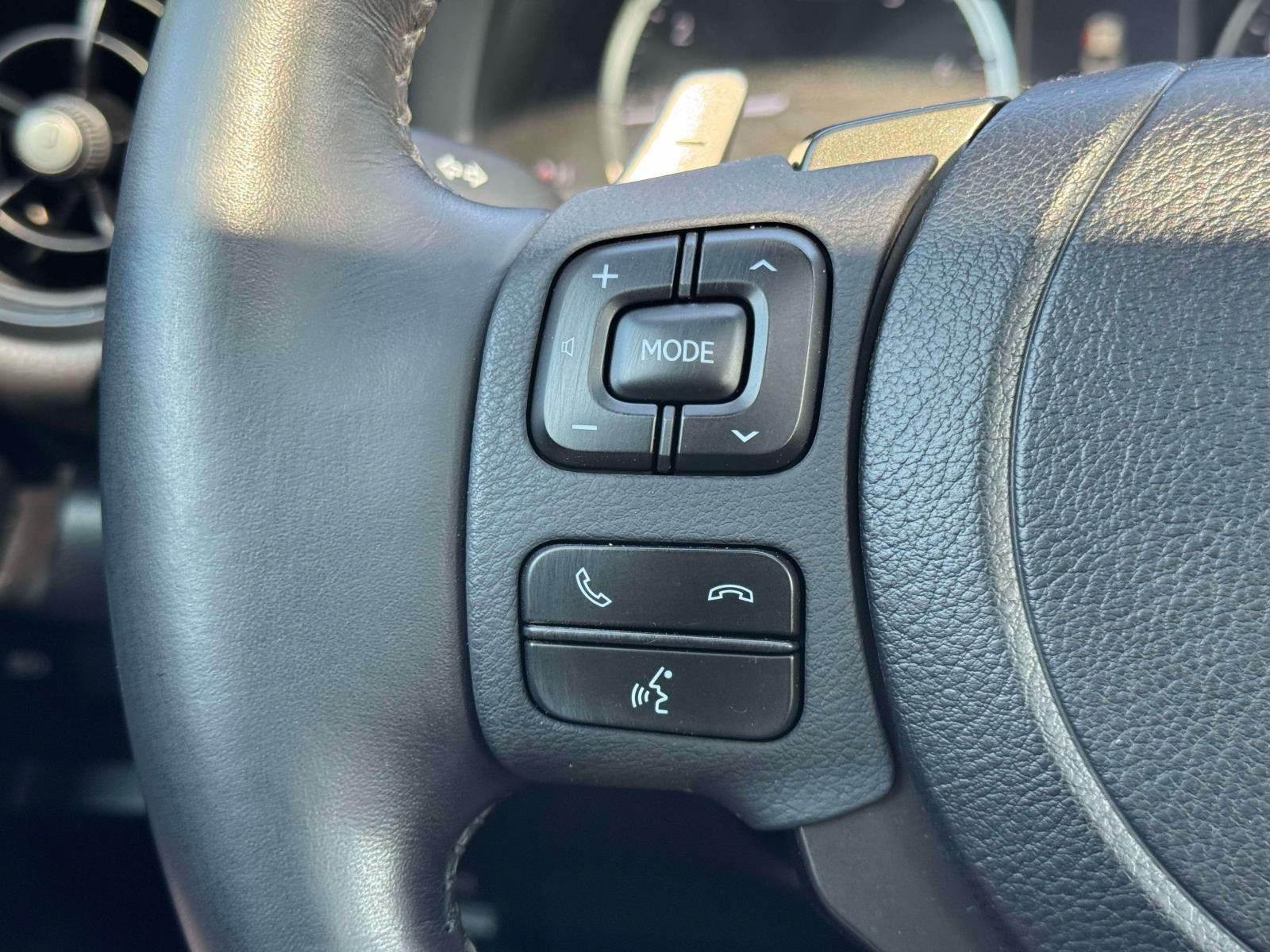 2024 Lexus IS 300 300
