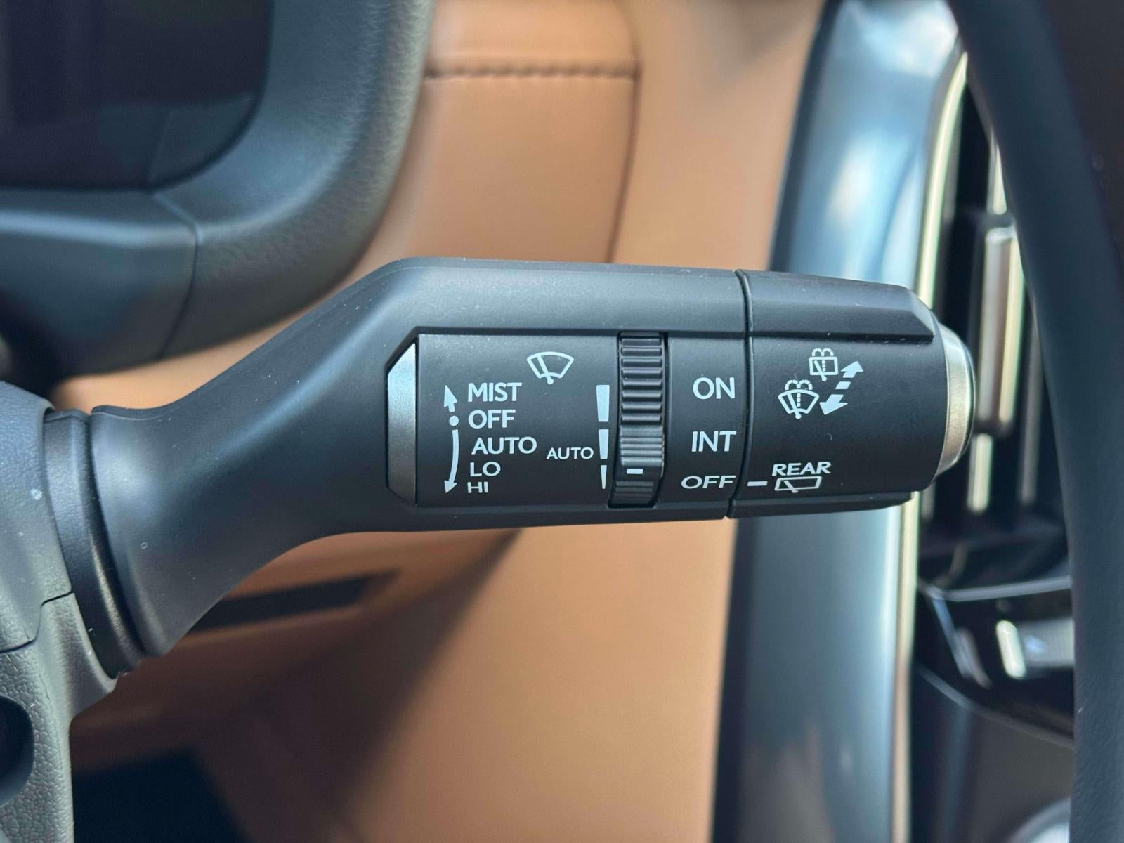 2025 Lexus LX 600 Luxury