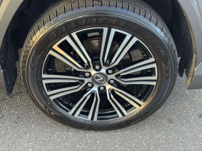 2025 Lexus LX 600 Luxury