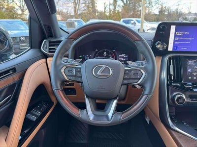 2025 Lexus LX 600 Luxury