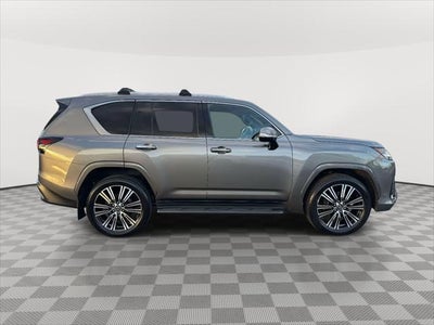 2025 Lexus LX 600 Luxury
