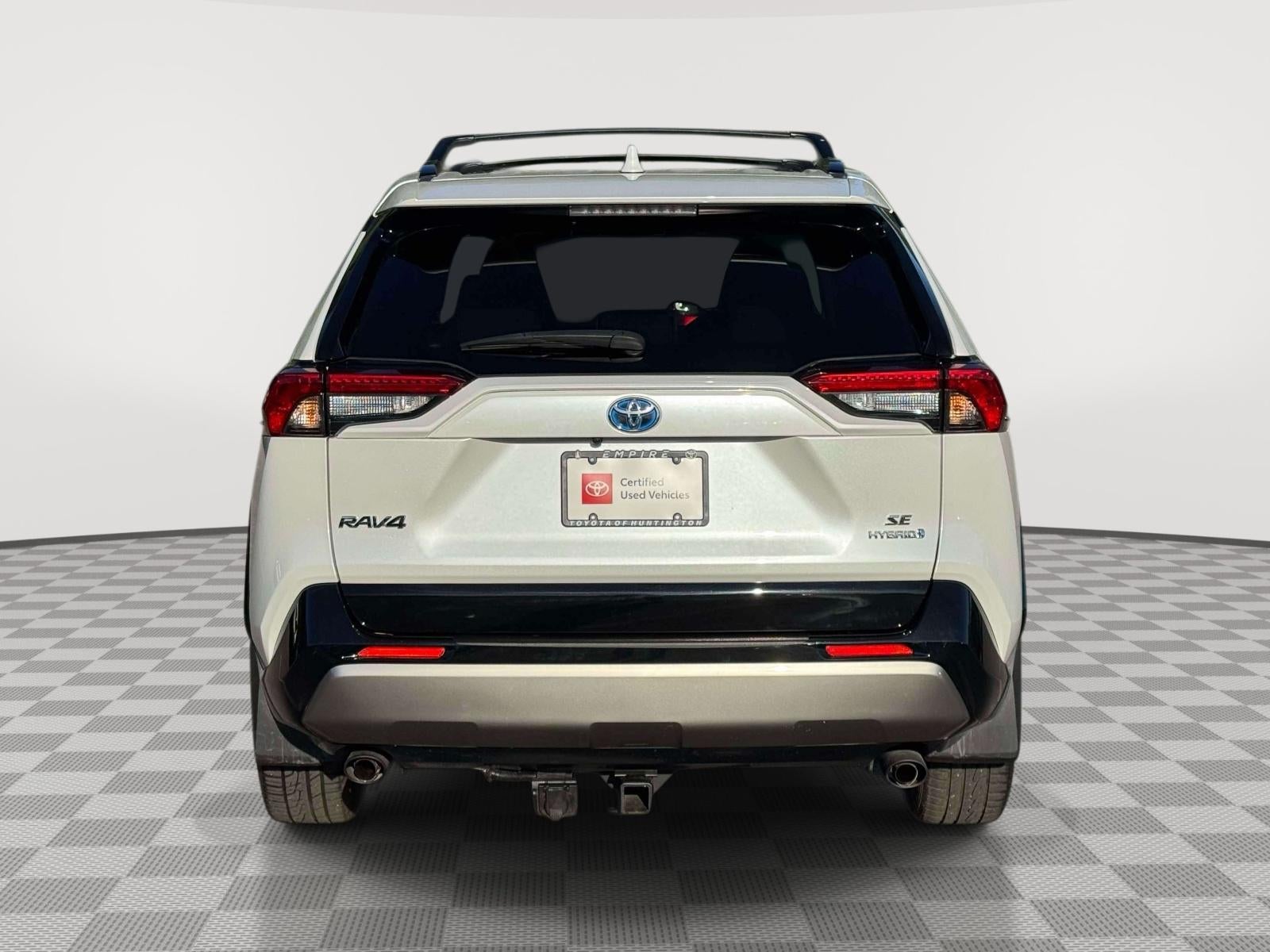 2023 Toyota RAV4 Hybrid SE