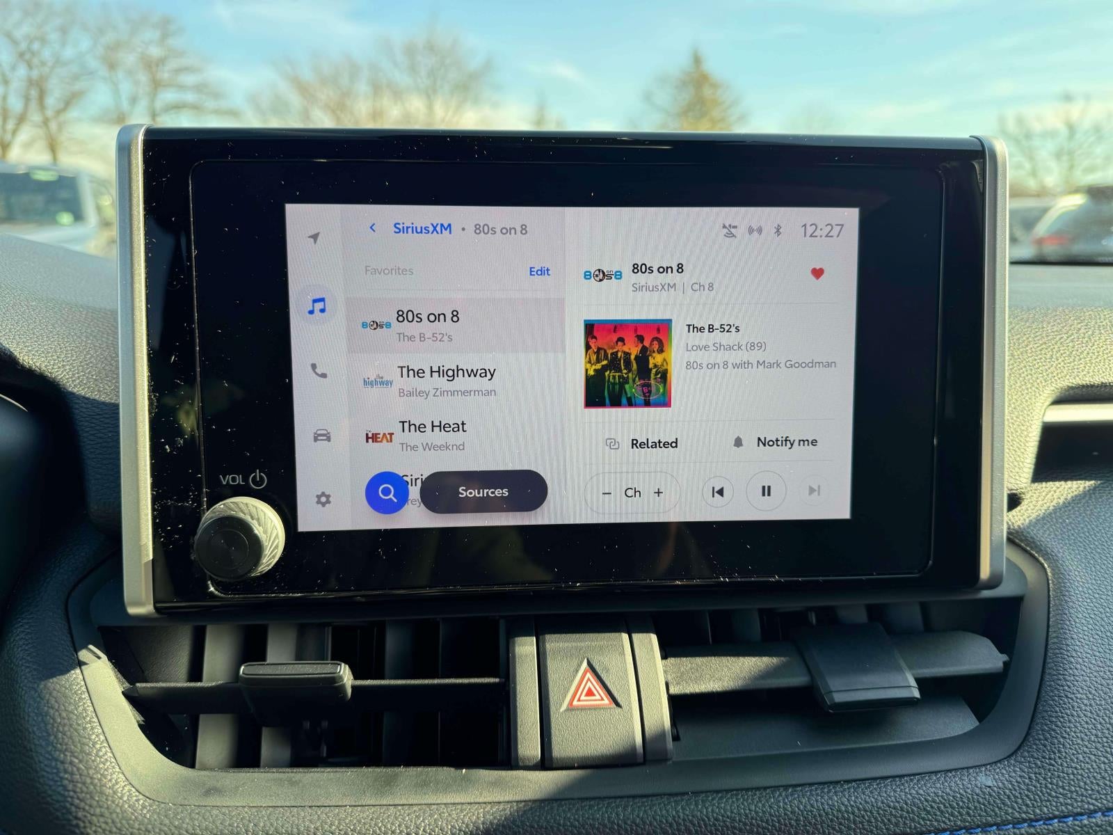 2023 Toyota RAV4 Hybrid SE