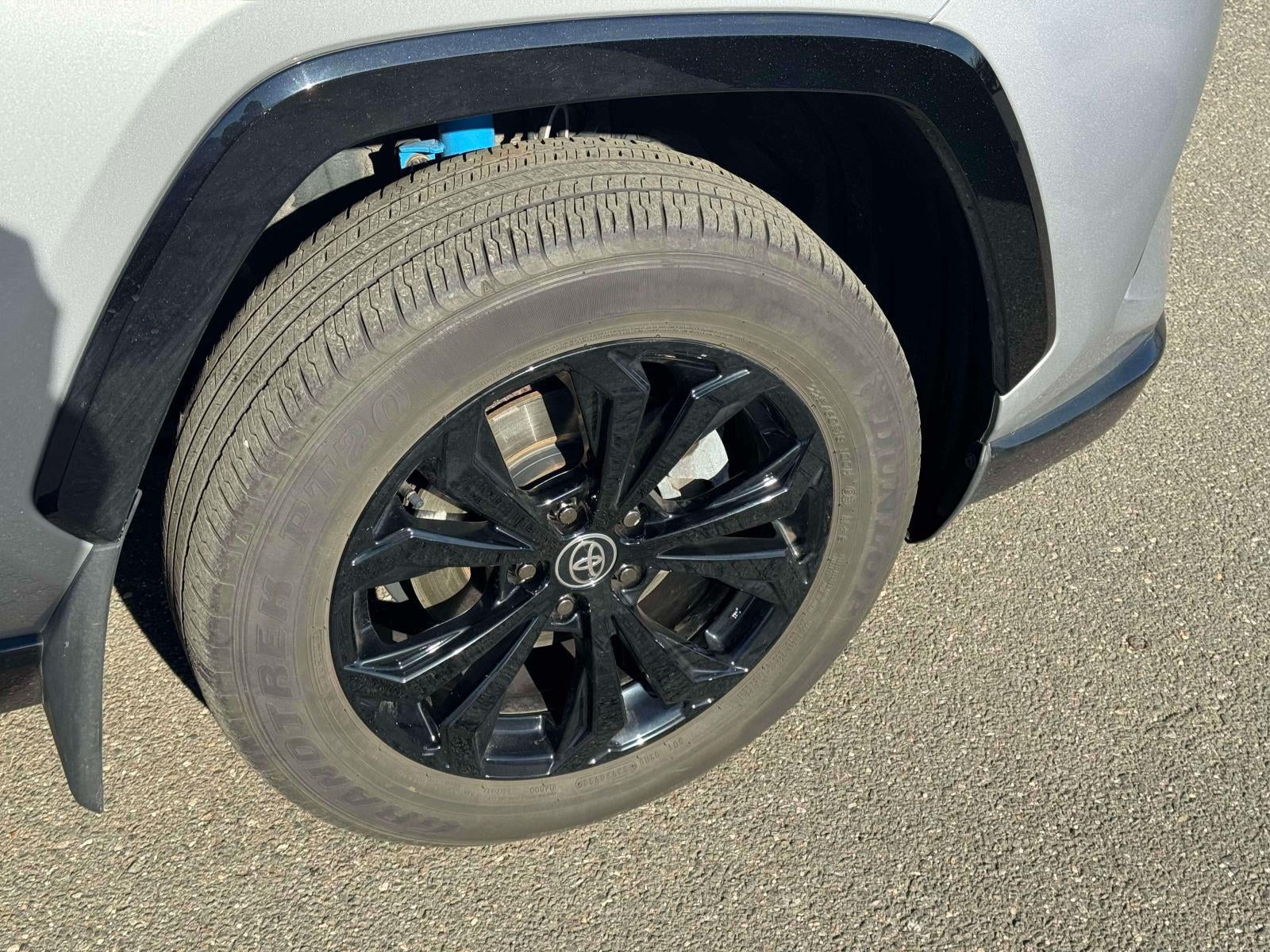 2023 Toyota RAV4 Hybrid SE