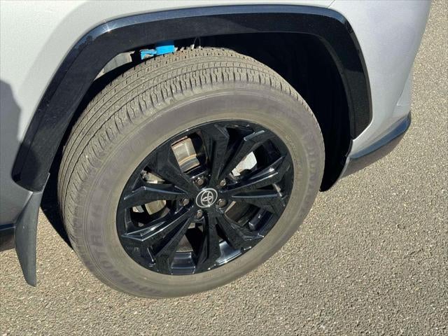 2023 Toyota RAV4 Hybrid SE