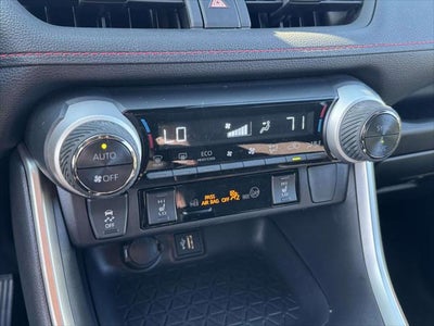 2024 Toyota RAV4 Prime SE