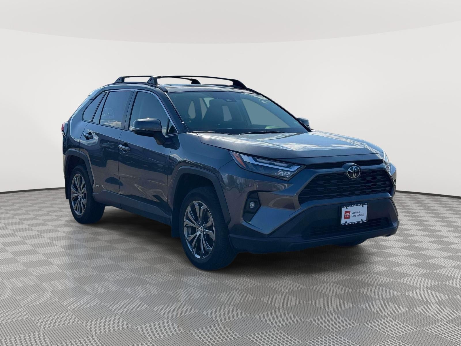 2025 Toyota RAV4 Hybrid XLE Premium