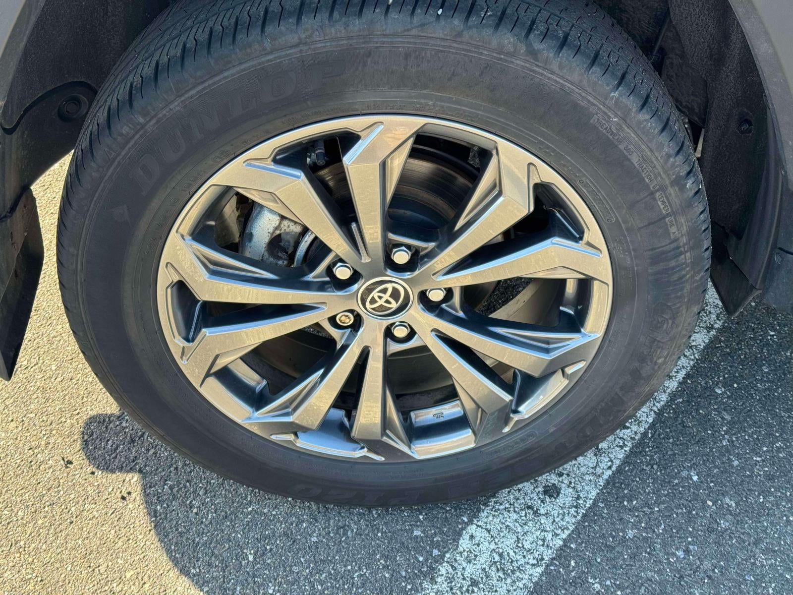 2025 Toyota RAV4 Hybrid XLE Premium