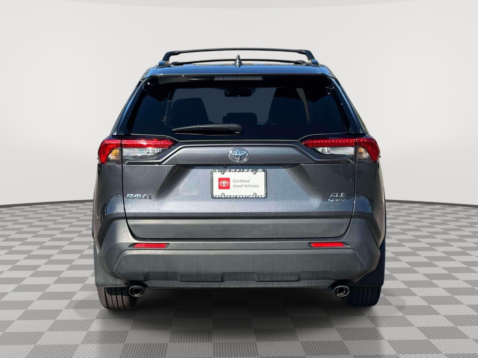 2025 Toyota RAV4 Hybrid XLE Premium