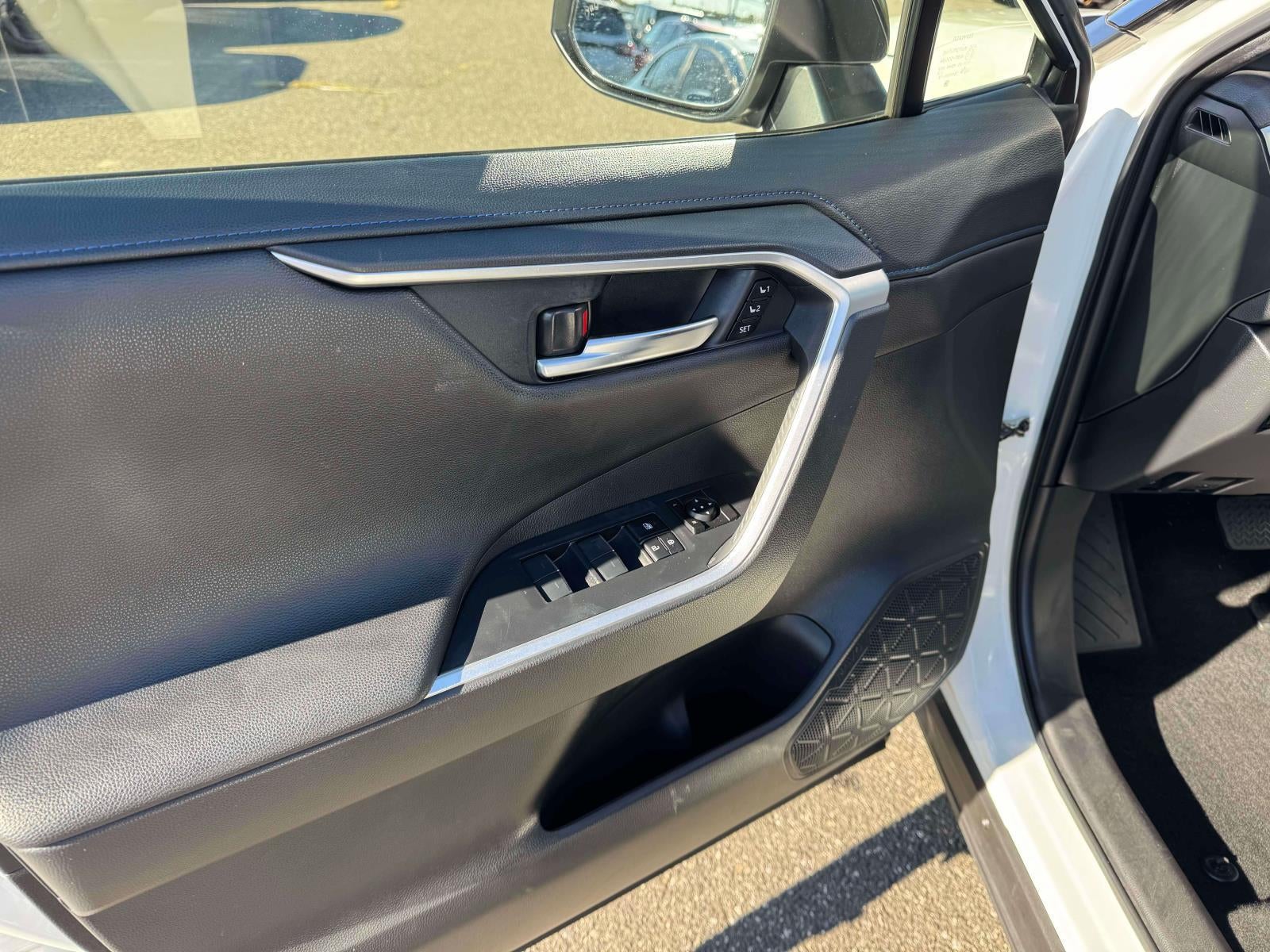 2022 Toyota RAV4 Hybrid XSE