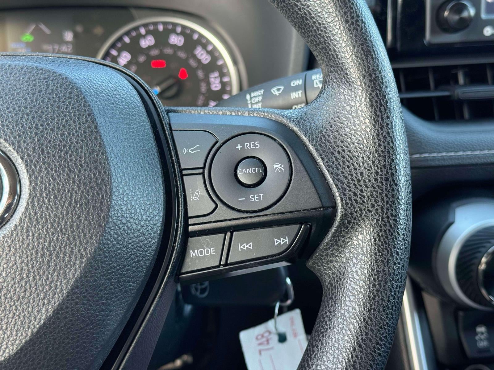 2021 Toyota RAV4 Hybrid LE