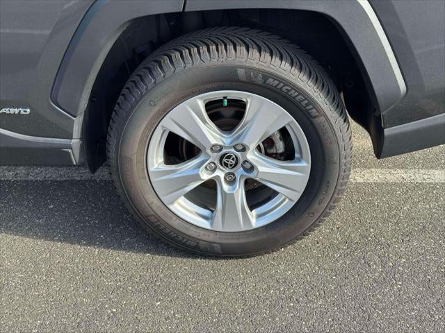 2021 Toyota RAV4 Hybrid LE