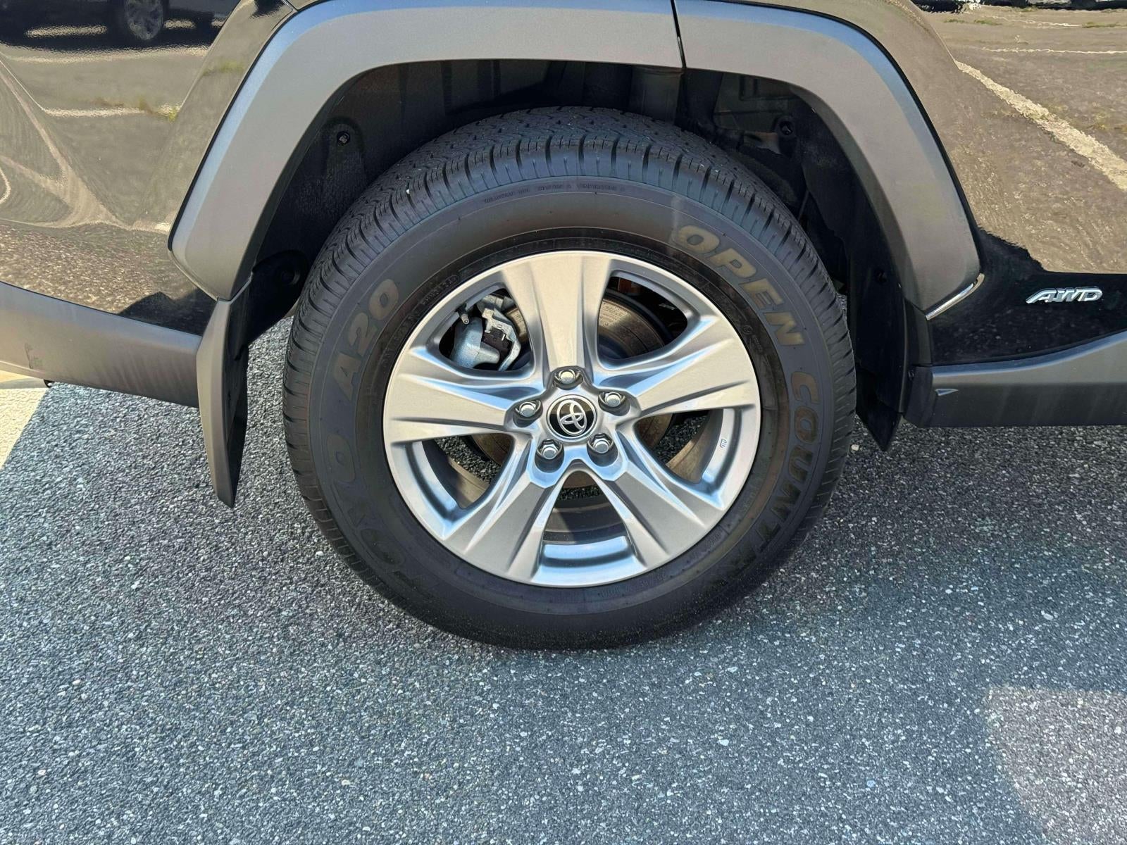 2023 Toyota RAV4 Hybrid LE