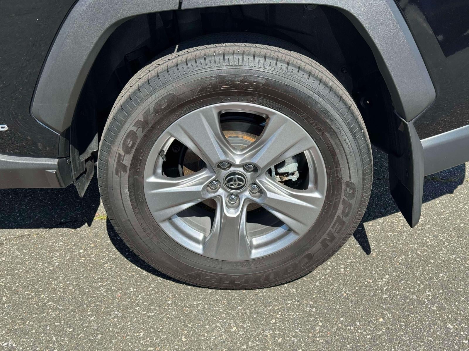 2023 Toyota RAV4 Hybrid LE