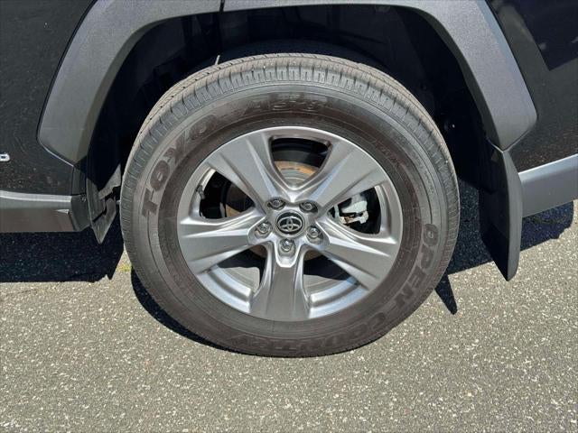2023 Toyota RAV4 Hybrid LE