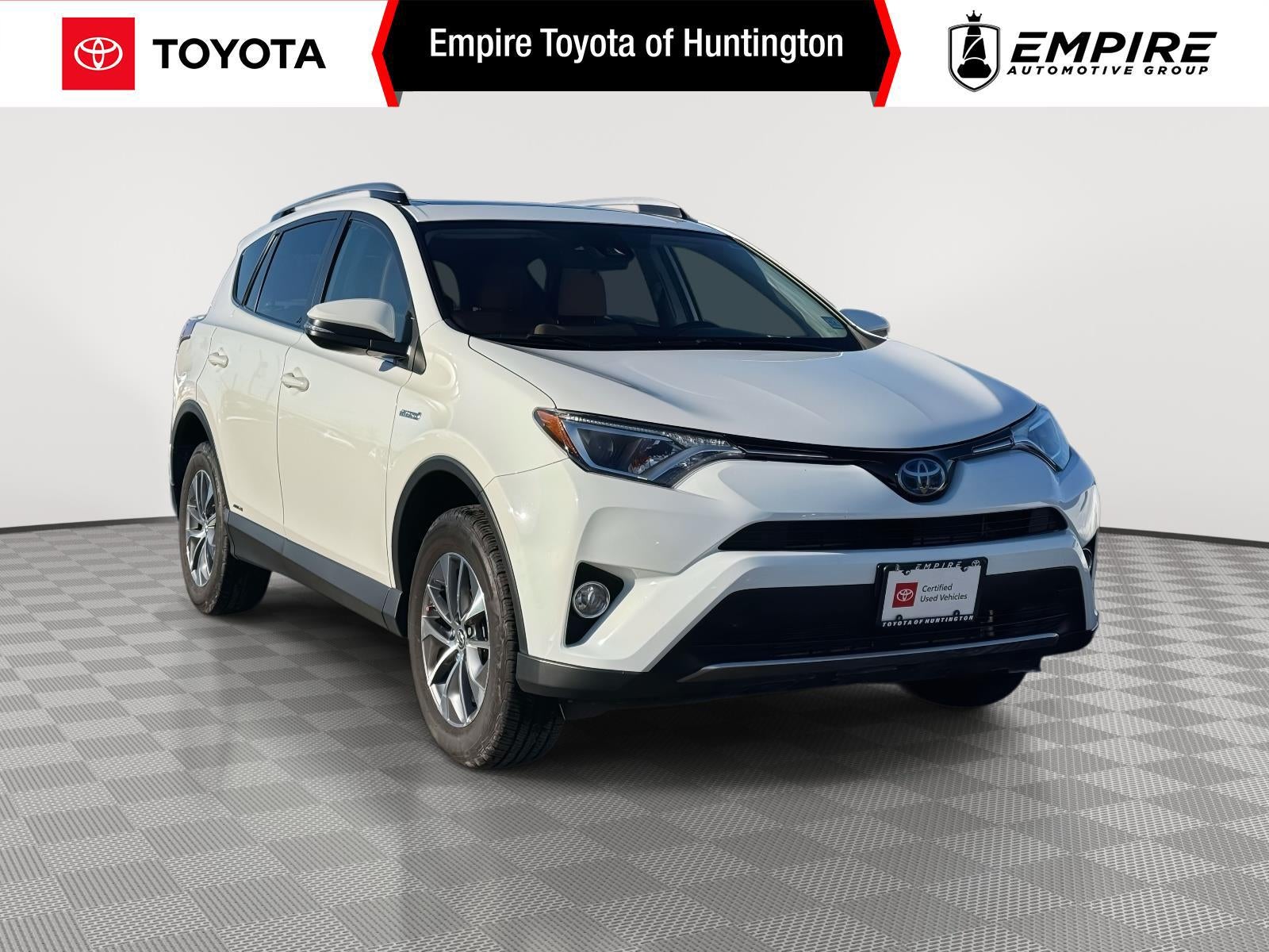 2018 Toyota RAV4 Hybrid XLE