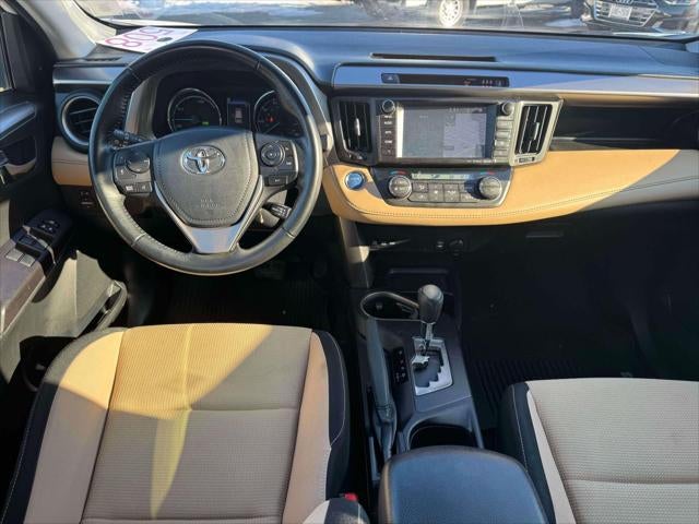 2018 Toyota RAV4 Hybrid XLE