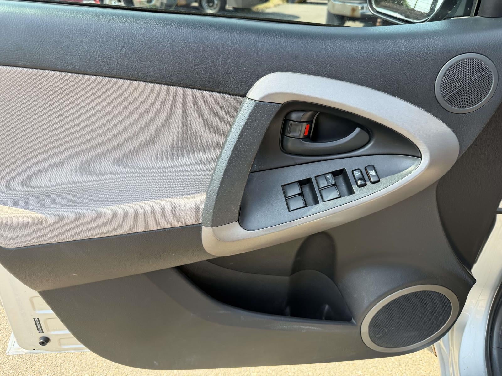 2008 Toyota RAV4 Base