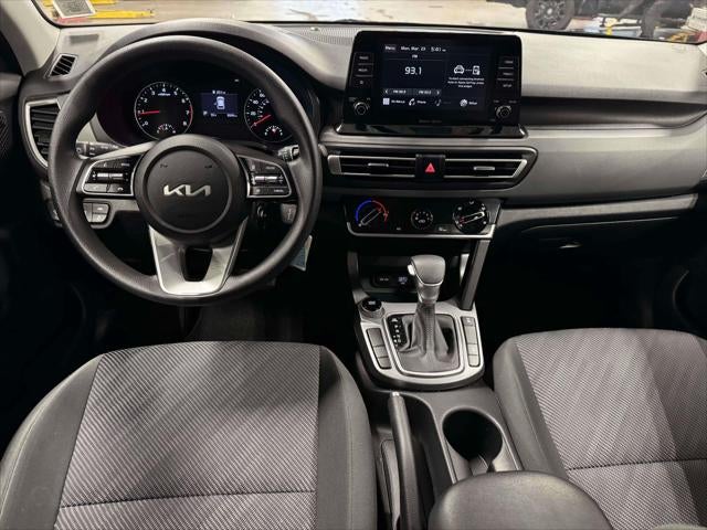 2023 Kia Seltos LX