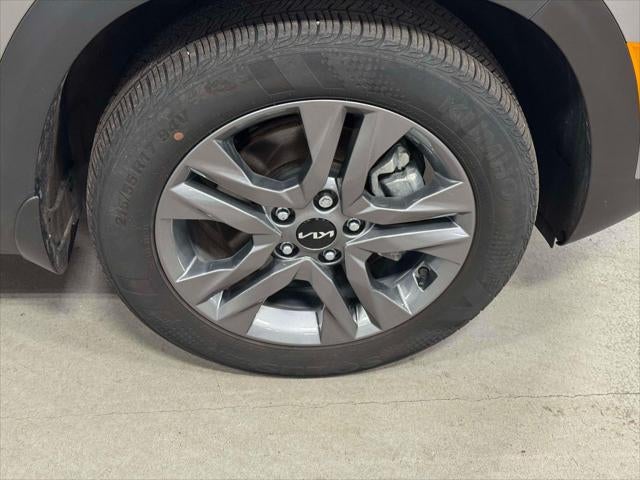 2023 Kia Seltos LX