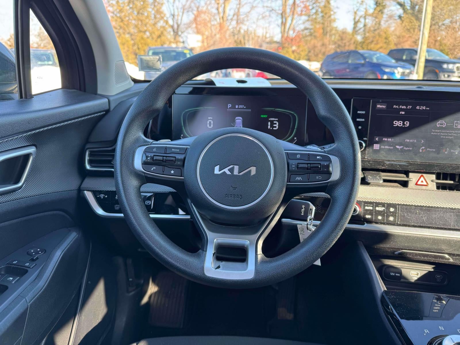 2023 Kia Sportage Hybrid LX