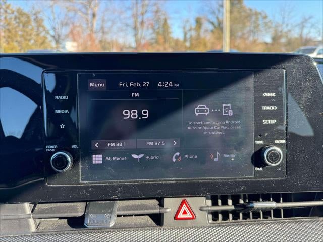 2023 Kia Sportage Hybrid LX